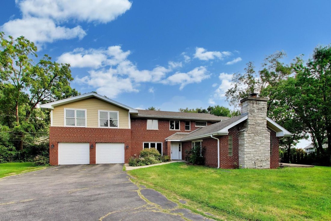 House in Burr Ridge, Illinois, United States 1 - 18979115