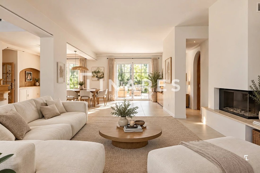 House in Bouc-Bel-Air, Provence-Alpes-Côte d'Azur, France 4 - 18372759