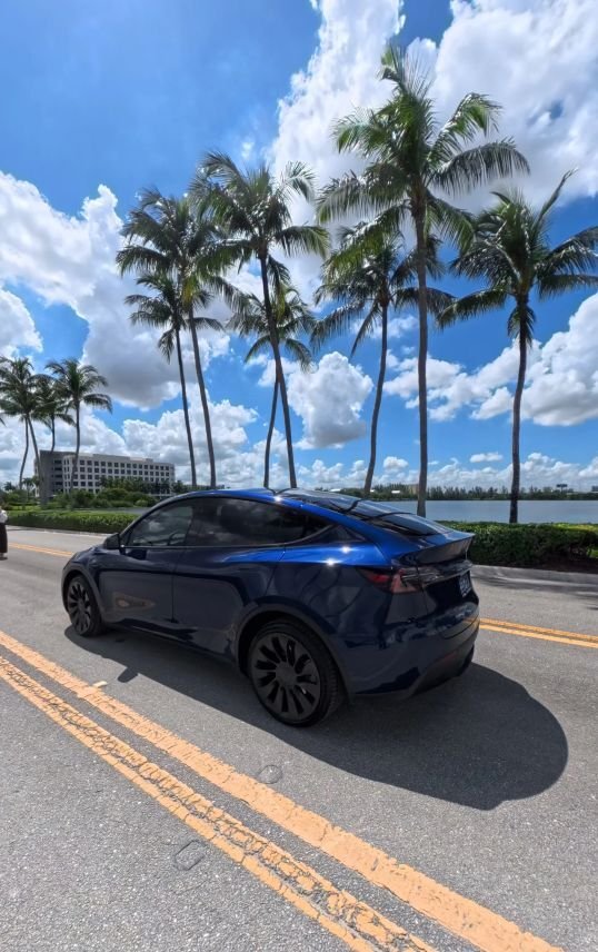 Suv in Miami, FL, United States 4 - 18971951