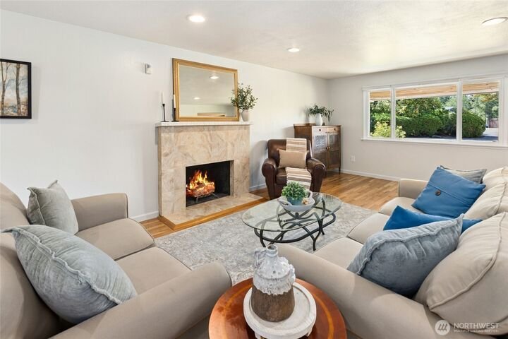 House in Bellevue, Washington, United States 4 - 18973343