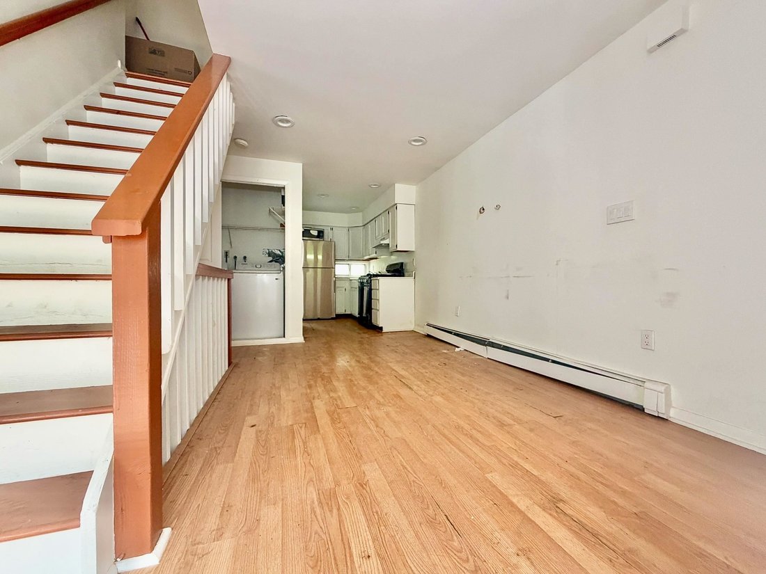 House in Jersey City, New Jersey, United States 2 - 18966006