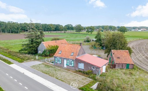 House in Oostkamp, Flanders, Belgium 1