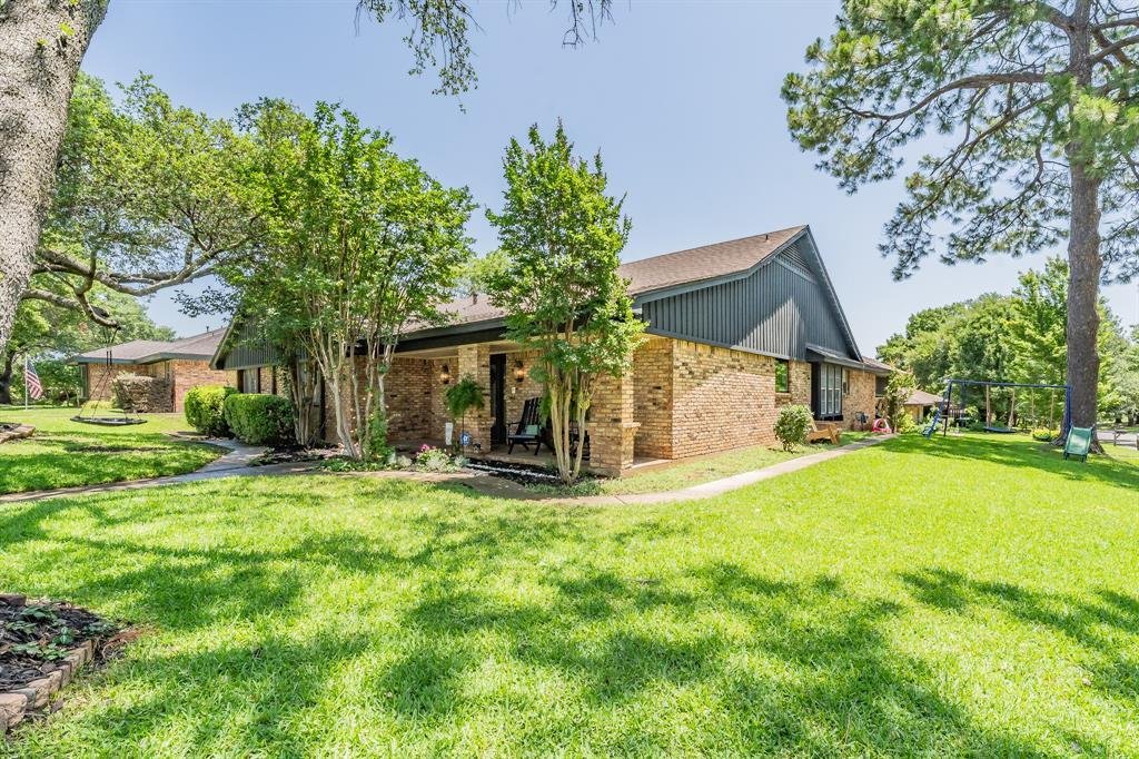 House in Arlington, Texas, United States 2 - 18980499