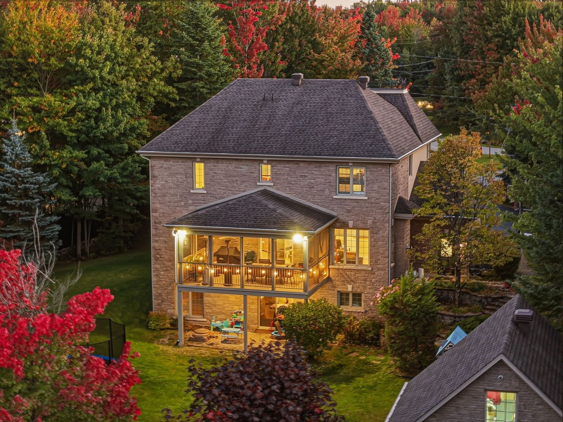 House in Sherbrooke, Quebec, Canada 2 - 18974589