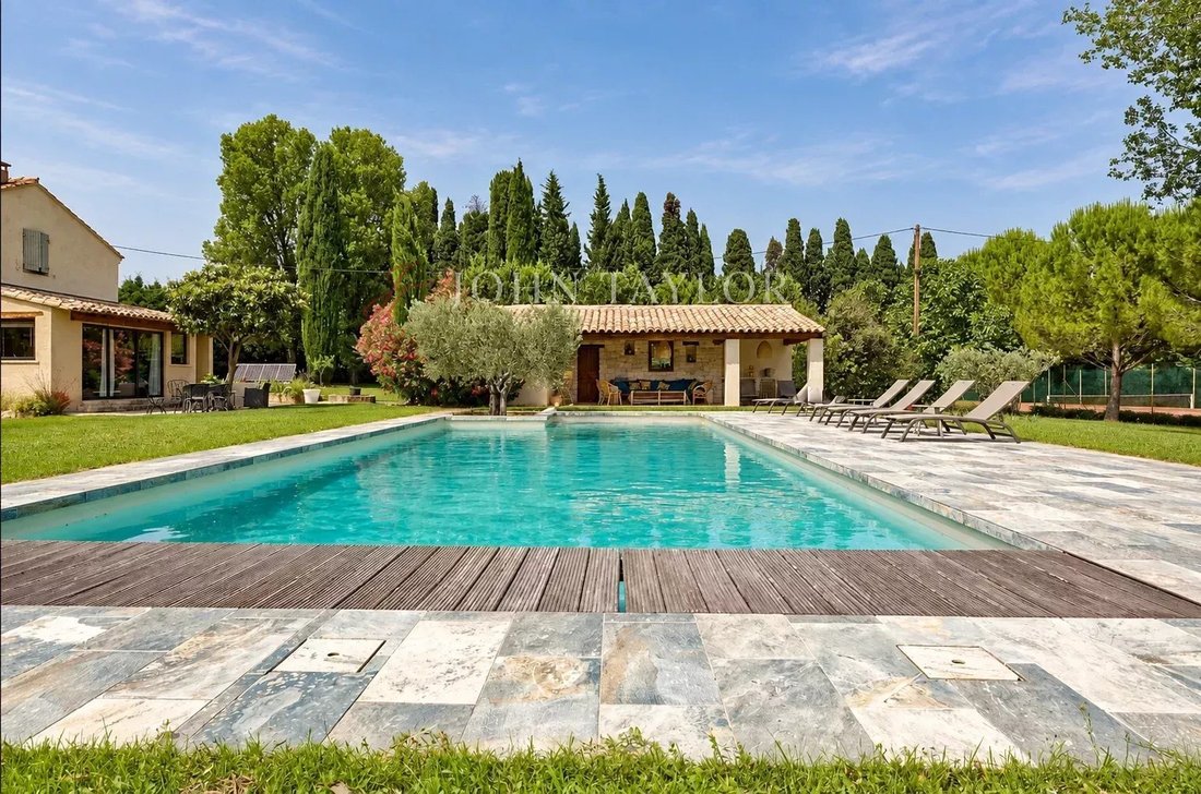 Country House in Saint-Rémy-de-Provence, Provence-Alpes-Côte d'Azur, France 5 - 18966057