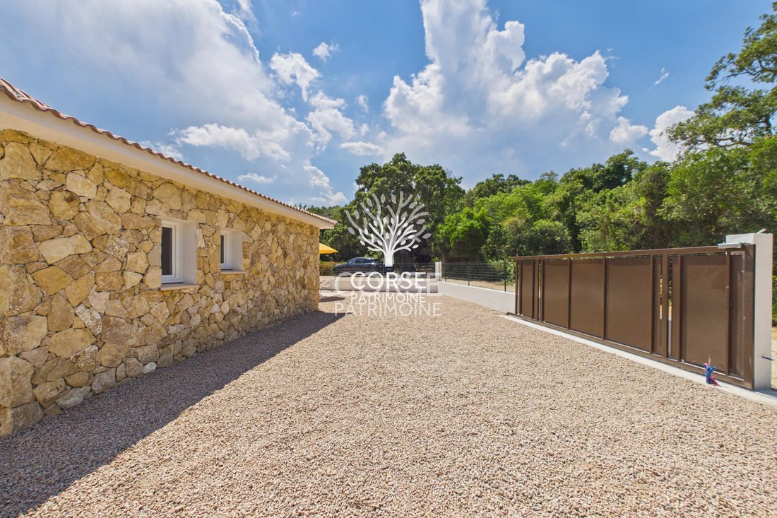 Villa in Ventiseri, Corsica, France 5 - 18966216