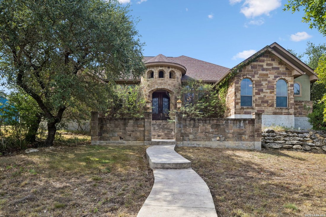 House in Helotes, Texas, United States 4 - 18977736