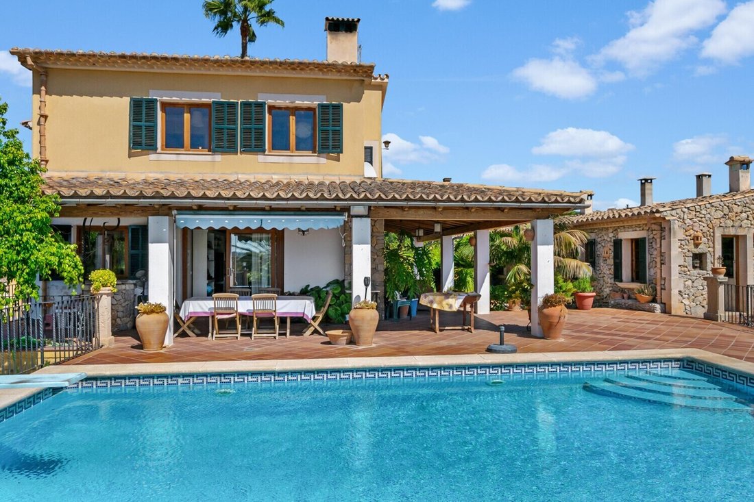 Finca in Campanet, Balearic Islands, Spain 2 - 18965627