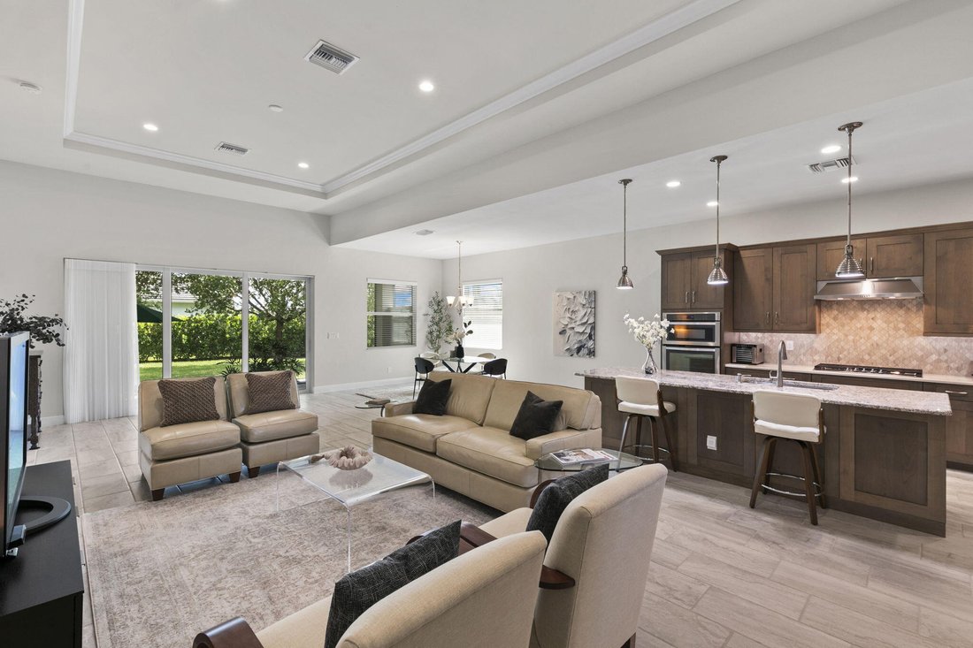 House in Naples, Florida, United States 3 - 18976066
