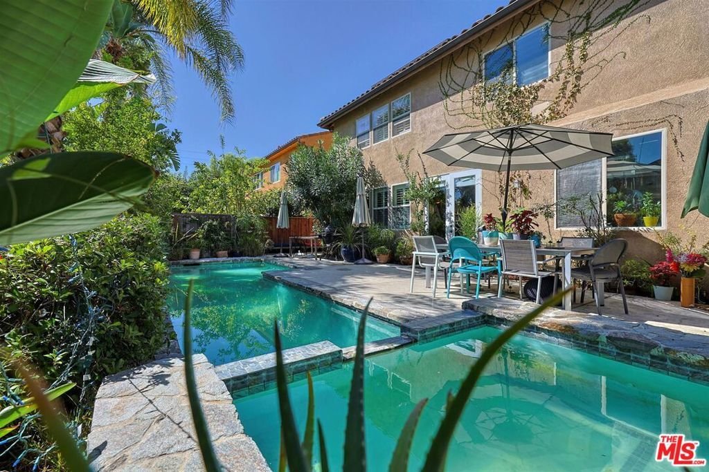 House in West Hills, California, United States 4 - 18968596