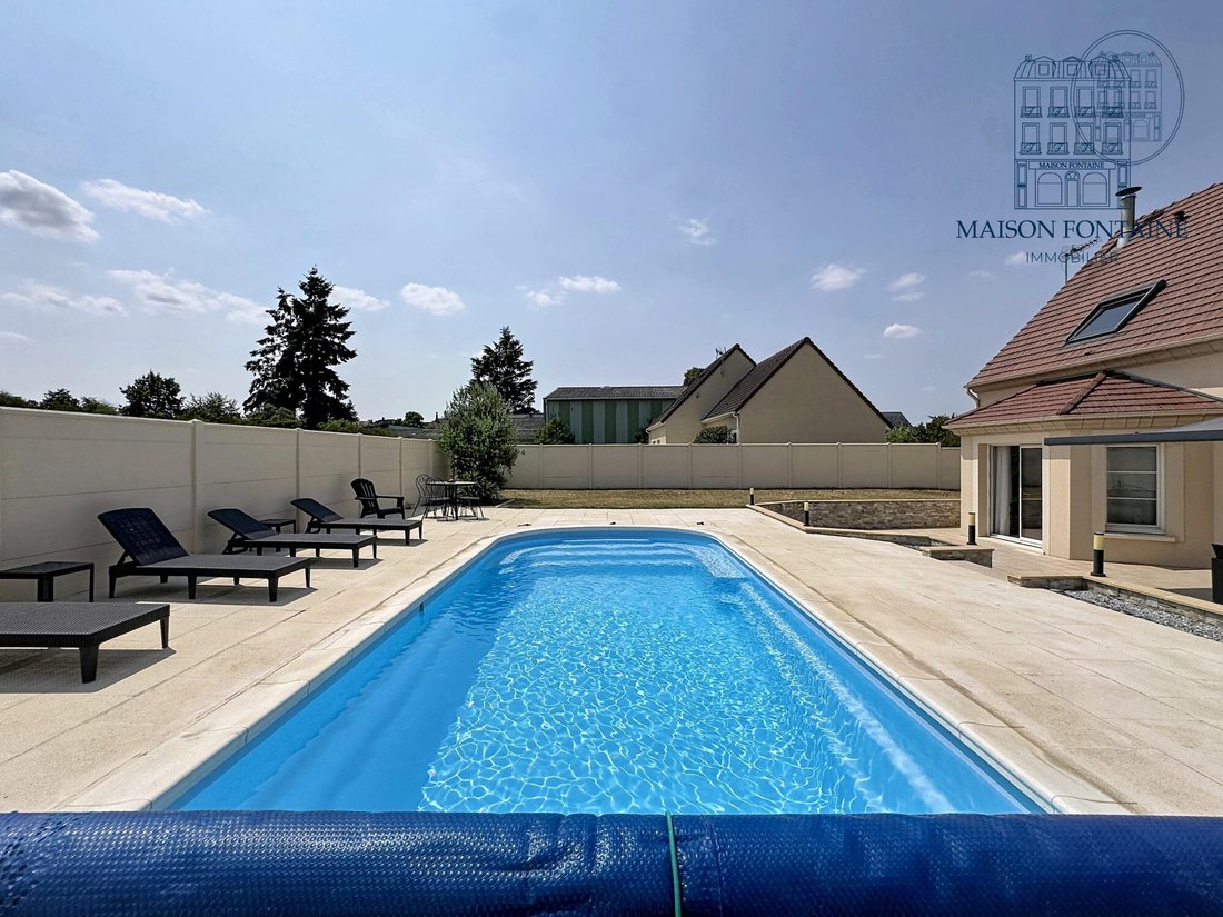 Villa in Freneuse, Ile-de-France, France 5 - 18973080