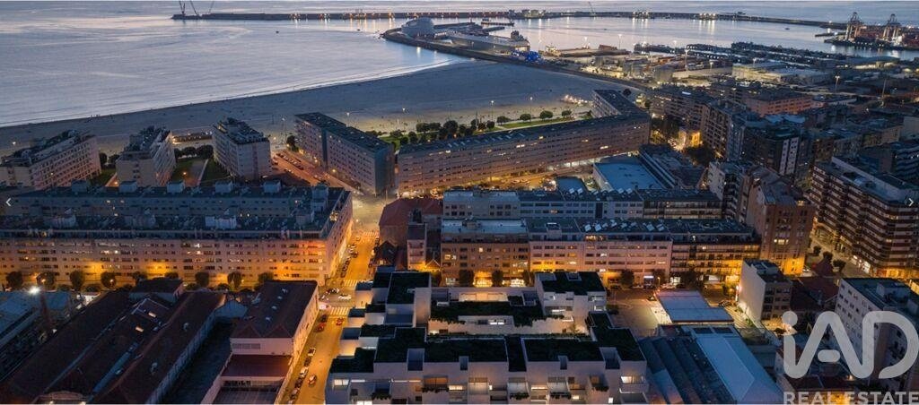 Apartment in Matosinhos e Leca da Palmeira, Porto District, Portugal 2 - 17527151