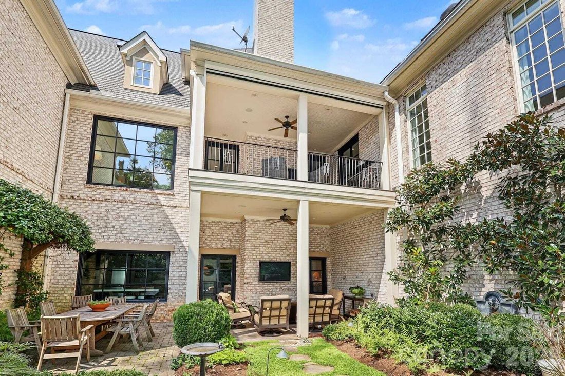 Condo in Charlotte, North Carolina, United States 3 - 18972603