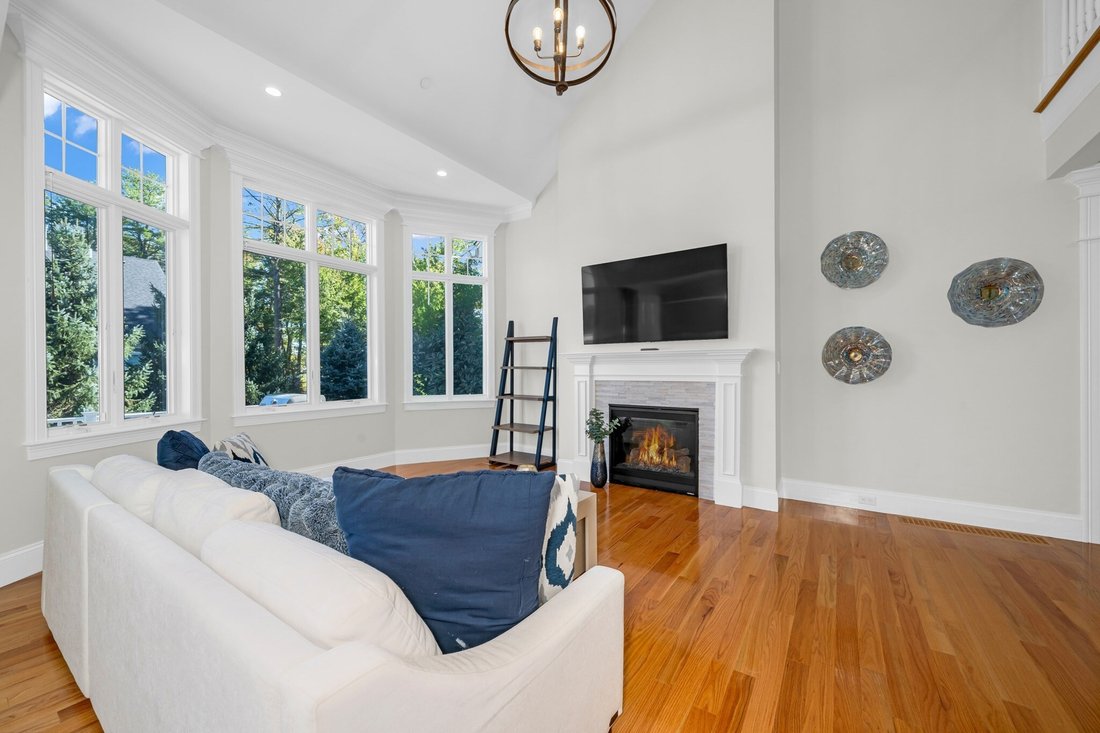 Condo in Andover, Massachusetts, United States 2 - 18978497