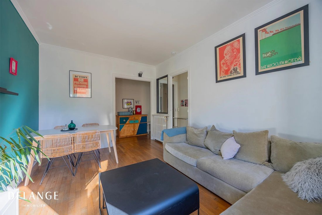 Apartment in Grandes Carrières-Clichy, Paris 18e Arrondissement, Paris 2 - 18965826