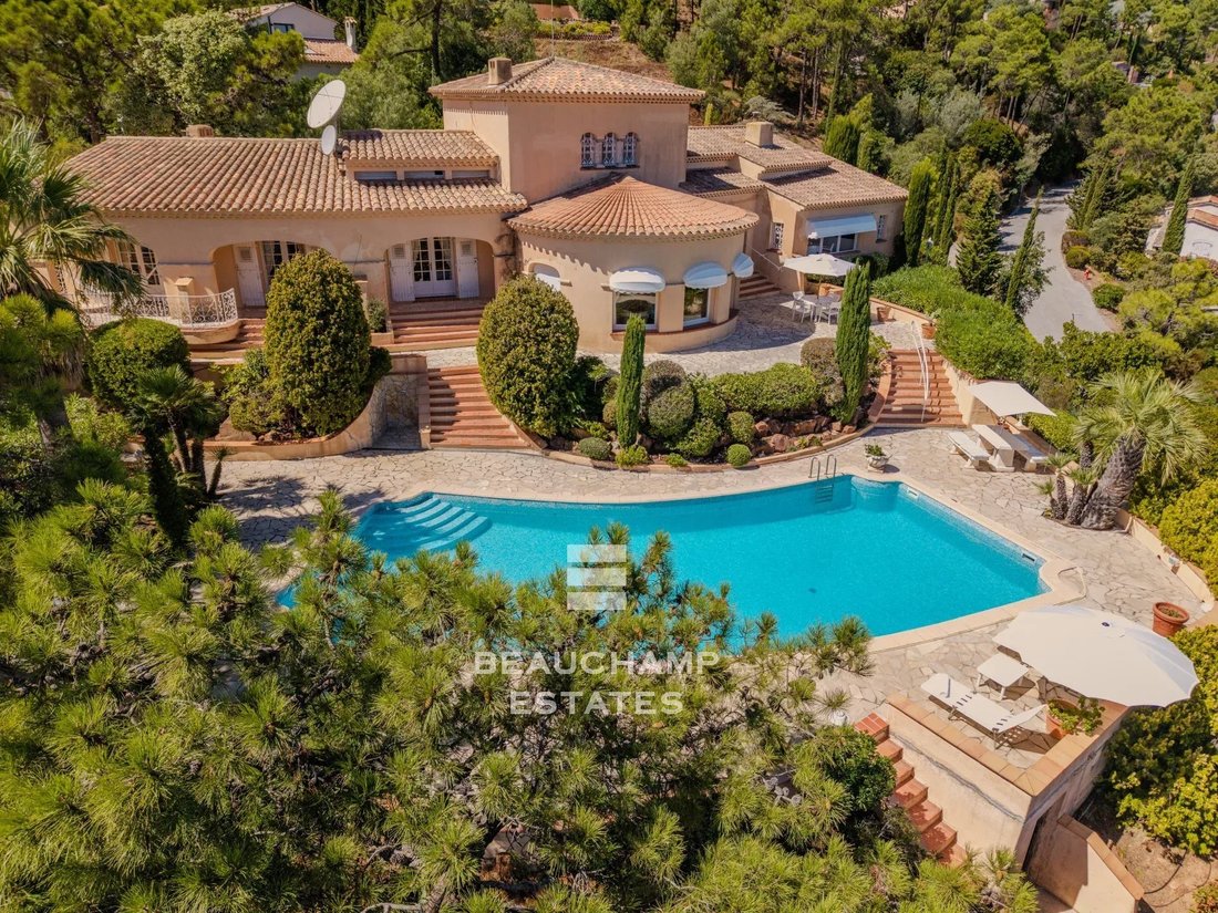 Villa in Le Dramont-Agay-Anthéor-Le Trayas, Saint-Raphaël, France 5 - 18964860