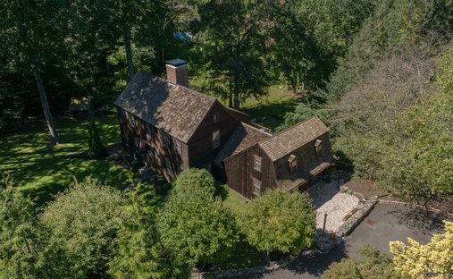 House in Trumbull, Connecticut, United States 1