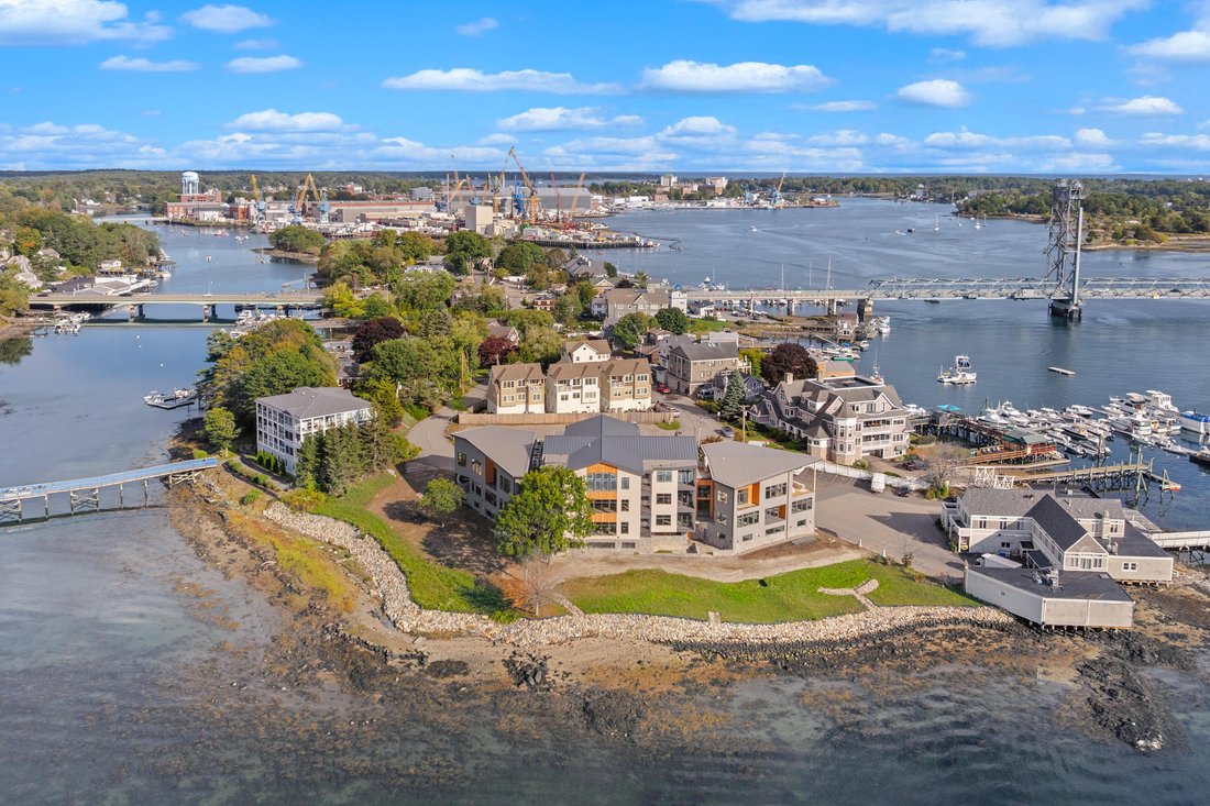 Condo in Kittery, Maine, United States 4 - 18973398