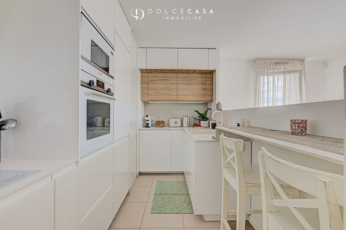 Apartment in Nogent-sur-Marne, Ile-de-France, France 2 - 18904448