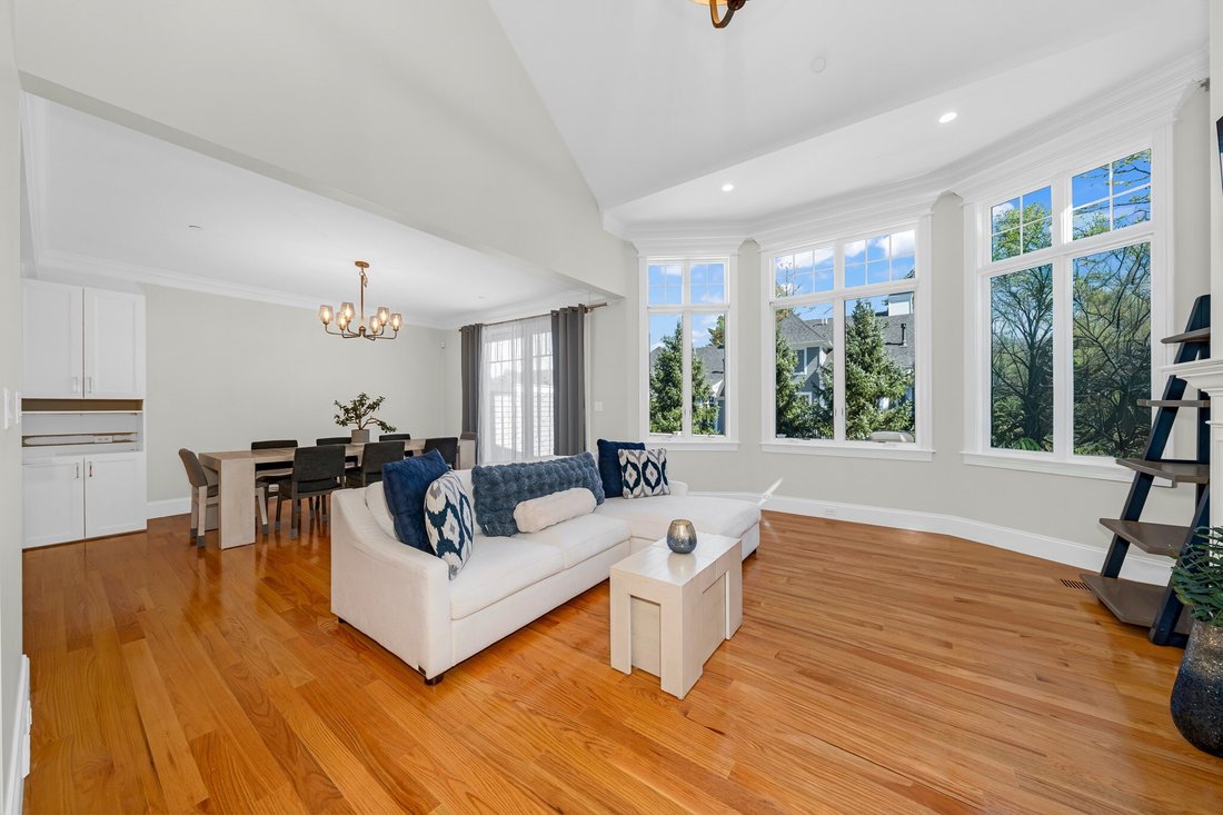 Condo in Andover, Massachusetts, United States 4 - 18978497