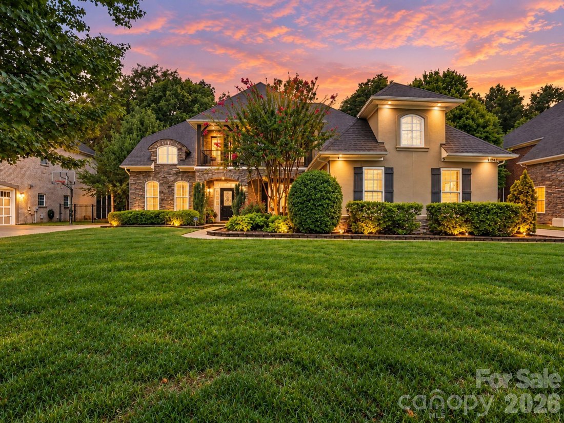 House in Charlotte, North Carolina, United States 1 - 18974976