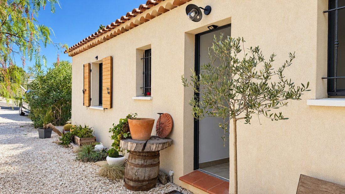 House in Nord Est, Ollioules, France 2 - 18966173