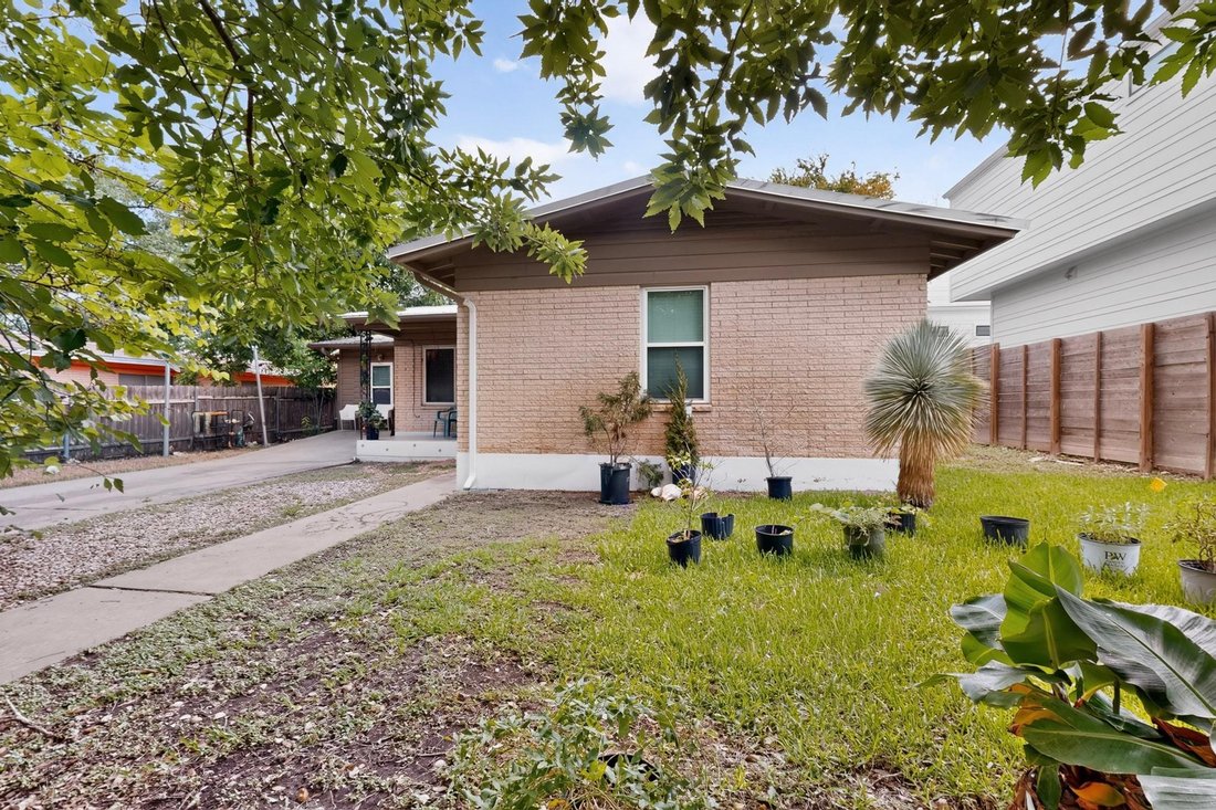 House in Austin, Texas, United States 3 - 18976179
