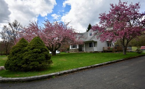 House in Airmont, New York, United States 1