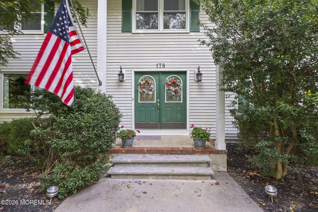 Farmingdale, New Jersey, United States 4 - 18972515