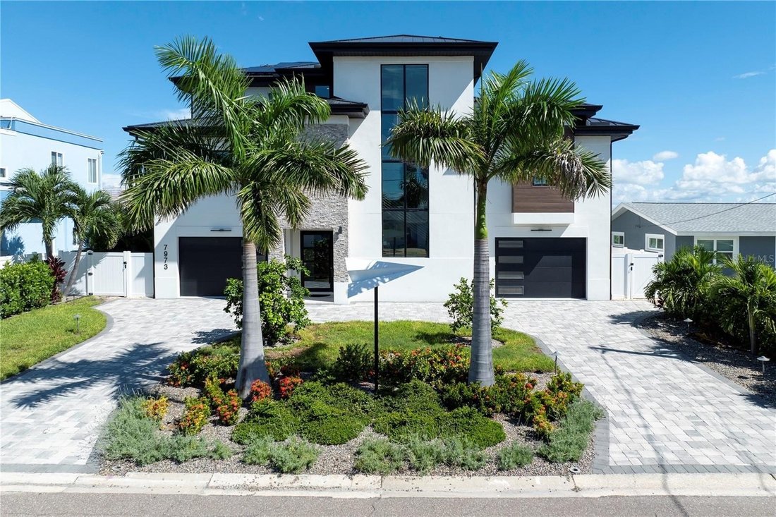 House in St. Petersburg, Florida, United States 1 - 18978609