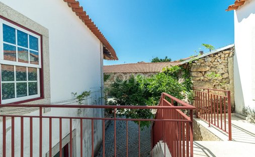Maison à Vilas Boas e Vilarinho das Azenhas, Bragance, Portugal 1