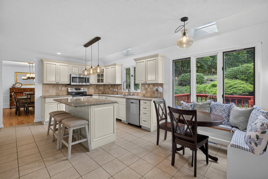 House in Guilford, Connecticut, United States 3 - 18975585