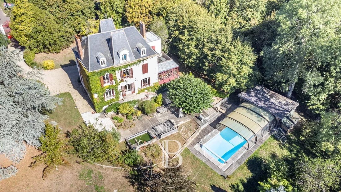 House in Orgeval, Ile-de-France, France 2 - 18966149