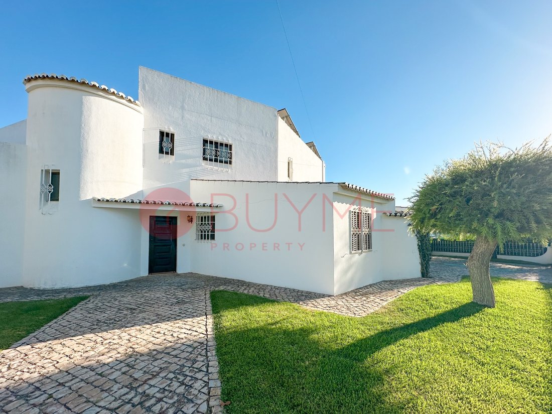 House in Quarteira, Algarve, Portugal 2 - 18966423