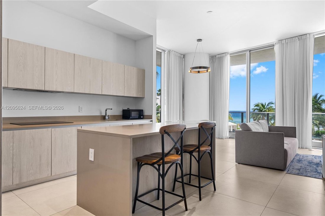 Condo in Hollywood, Florida, United States 5 - 18970751