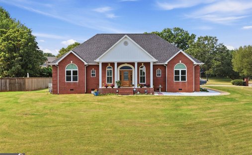 House in Ooltewah, Tennessee, United States 1