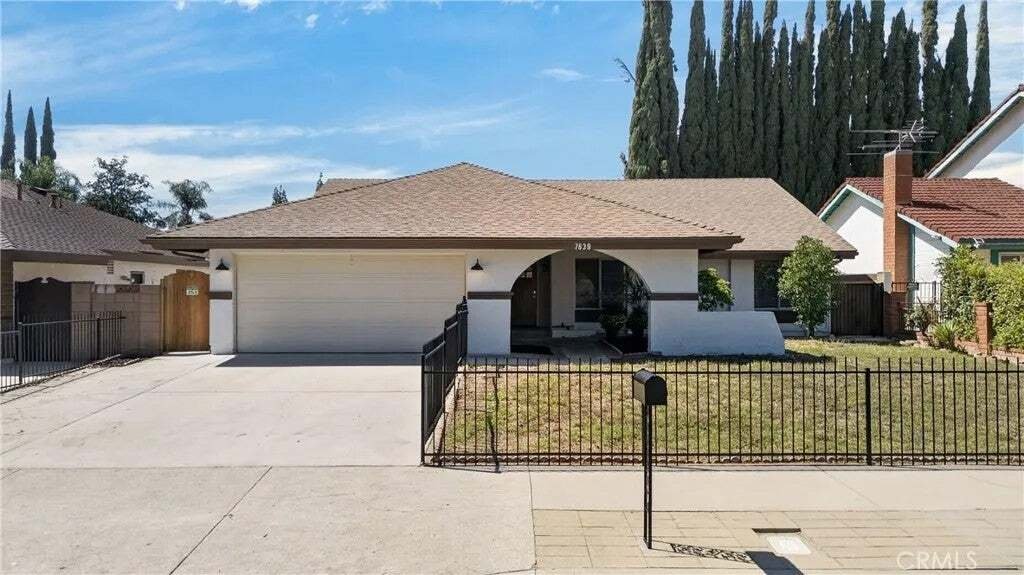 House in West Hills, California, United States 1 - 18973594
