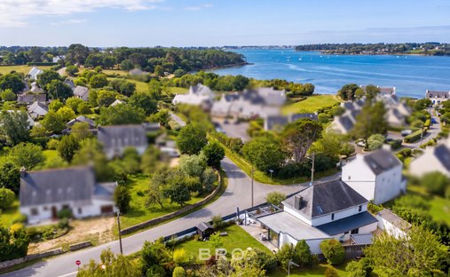 House in Larmor-Baden, Brittany, France 1
