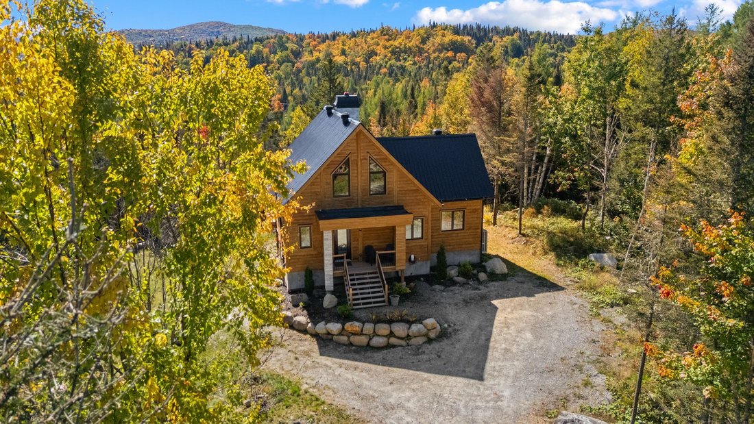 House in Lac-Supérieur, Quebec, Canada 3 - 18974693