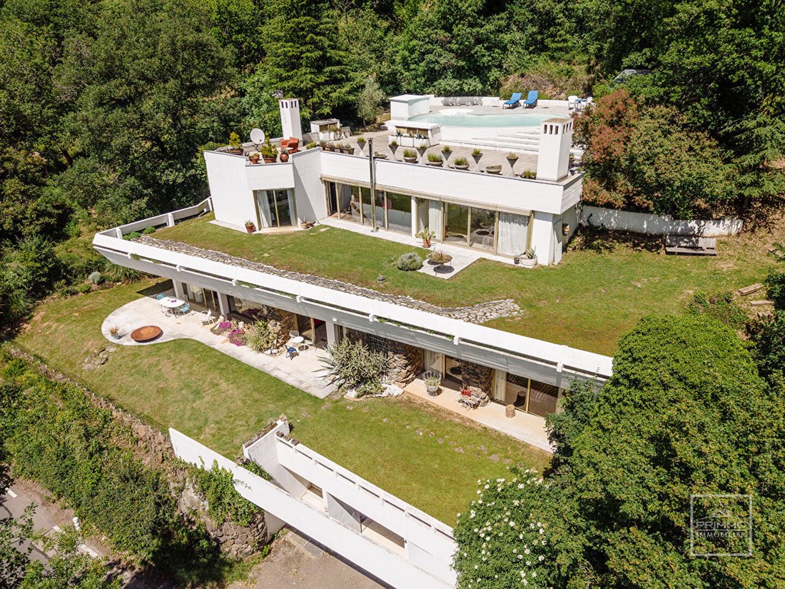 Villa in Limonest, Auvergne-Rhône-Alpes, France 2 - 17425406
