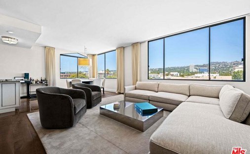 Condo in Beverly Hills, California, United States 1