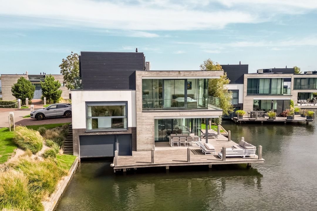 Villa in Arnemuiden, Zeeland, Netherlands 3 - 18979852