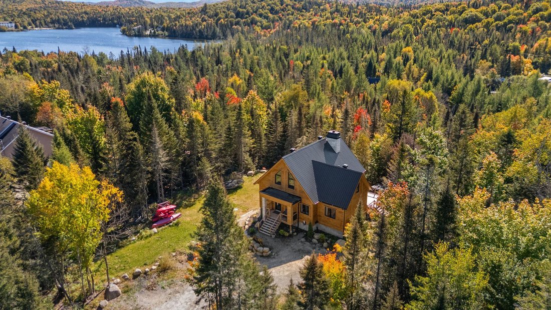 House in Lac-Supérieur, Quebec, Canada 1 - 18974693