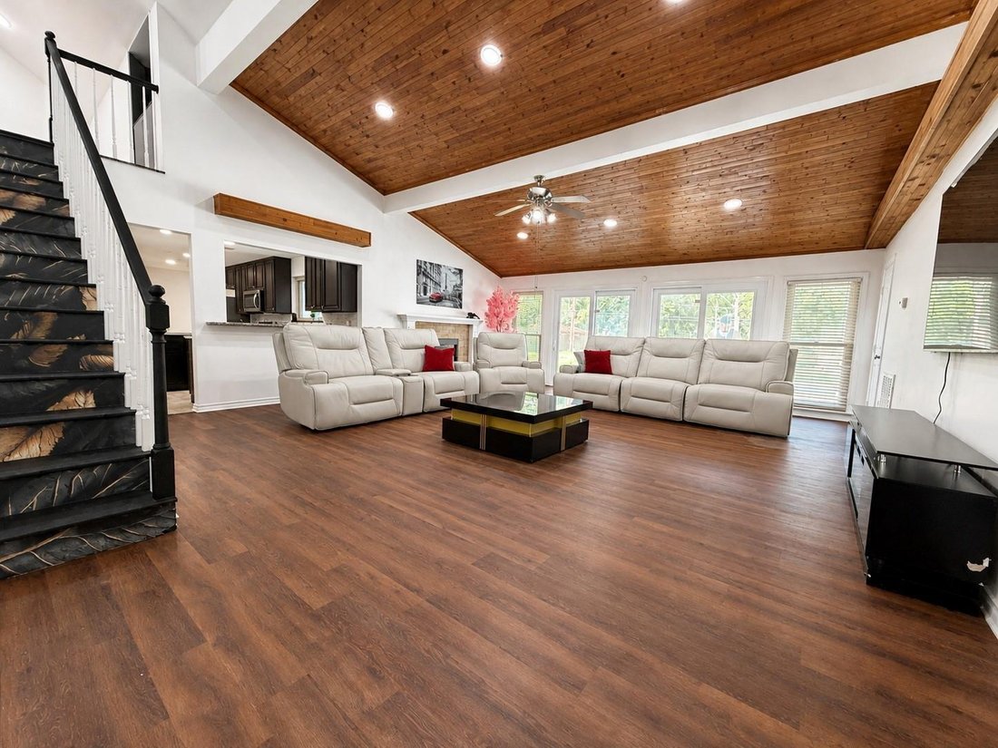 House in Houston, Texas, United States 1 - 18964533