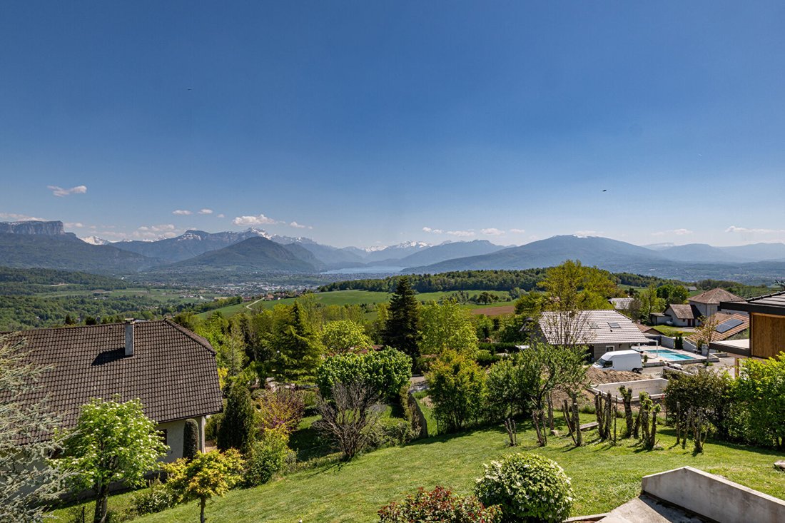 Villa in Annecy, Auvergne-Rhône-Alpes, France 1 - 18966592
