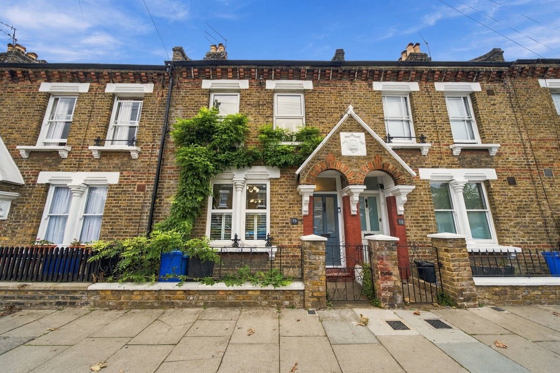 House in Queens Park, Brent, England 2 - 18964882