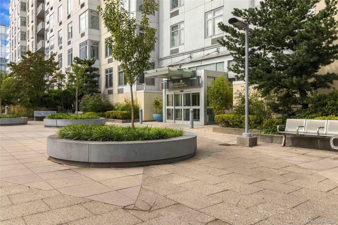 Condo in New York, New York, United States 2 - 18976042