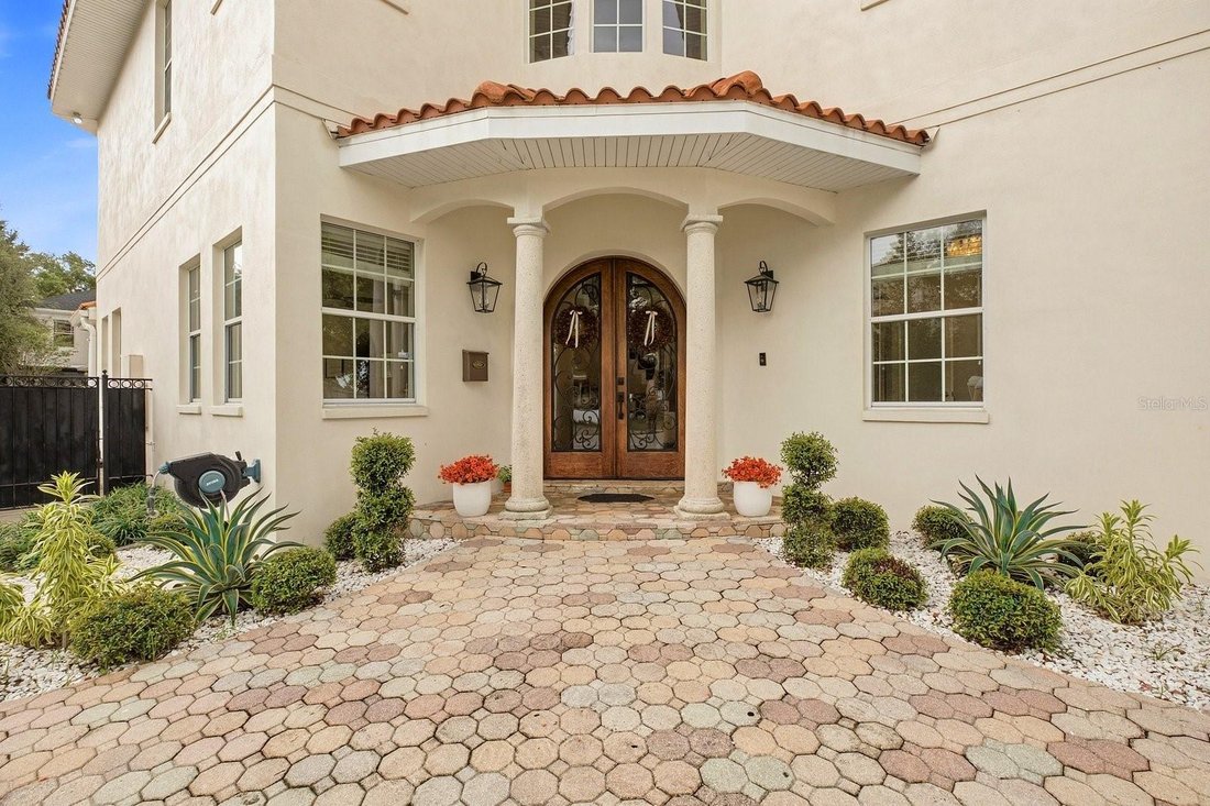 House in Tampa, Florida, United States 3 - 18976119