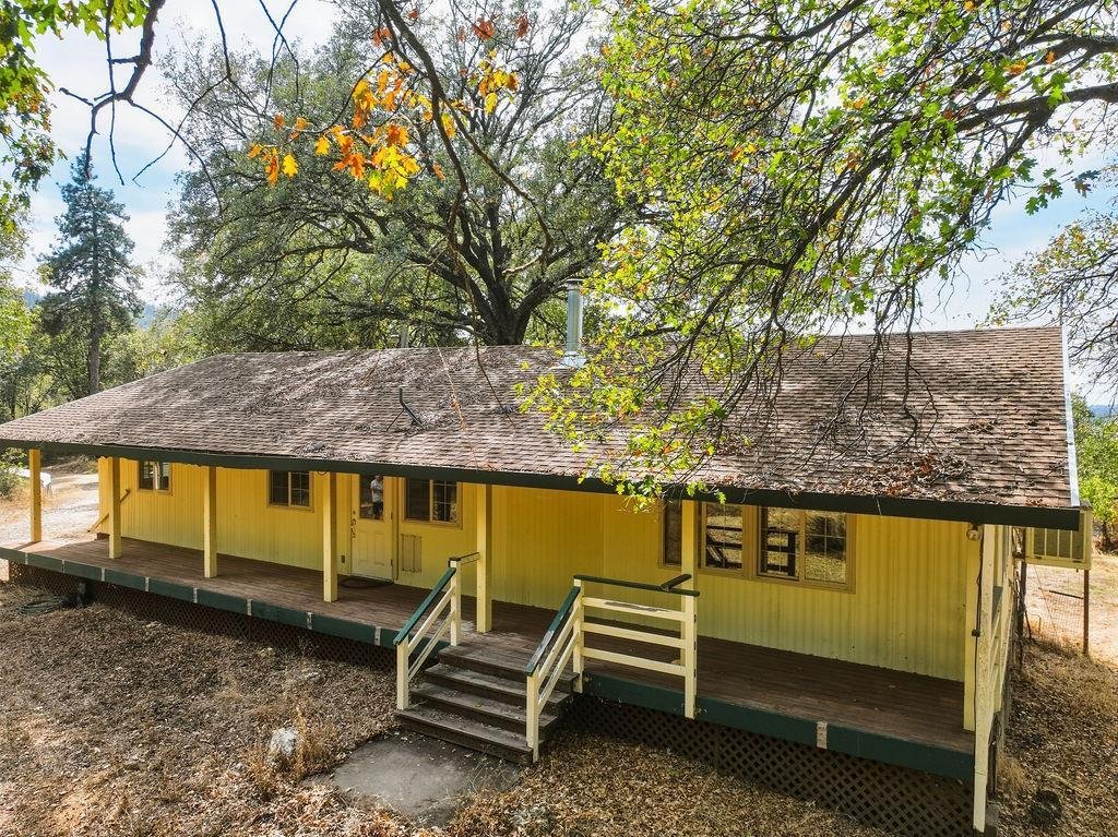 Nevada City, California, United States 4 - 18971502