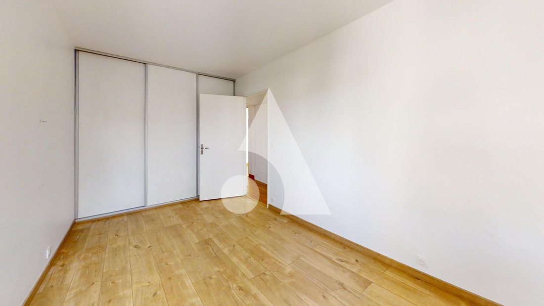 Apartment in La Garenne-Colombes, Ile-de-France, France 5 - 18978302